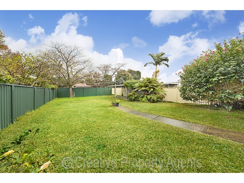 27 Farleigh Street, Ashfield NSW 2131