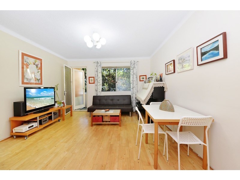 2/12 Margaret Street, Ashfield NSW 2131