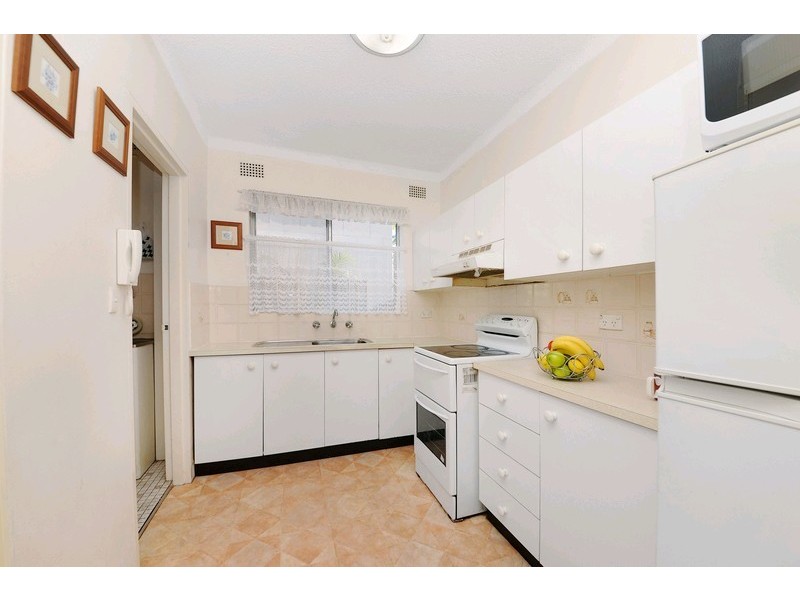 2/12 Margaret Street, Ashfield NSW 2131