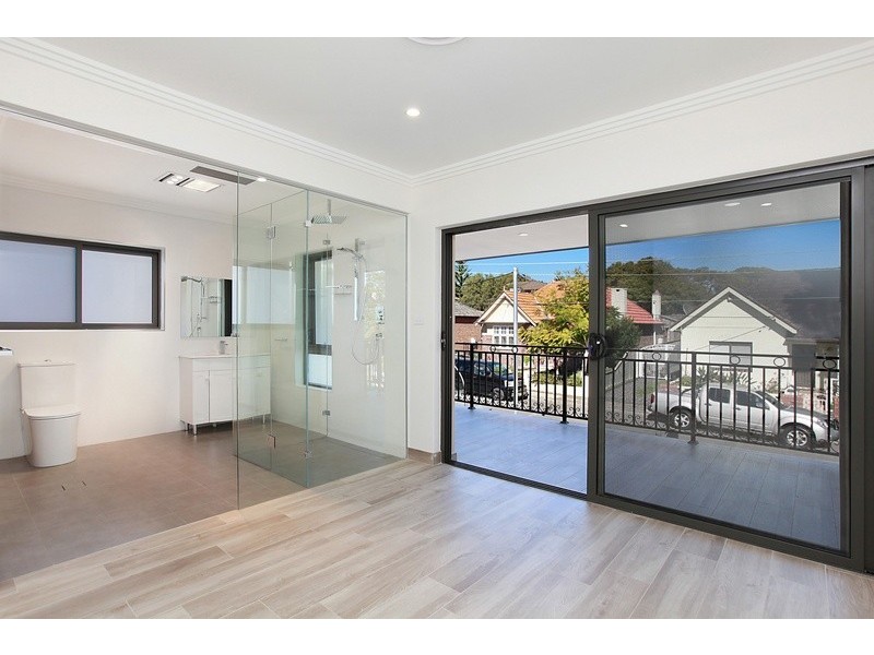 21A Clissold Street, Ashfield NSW 2131