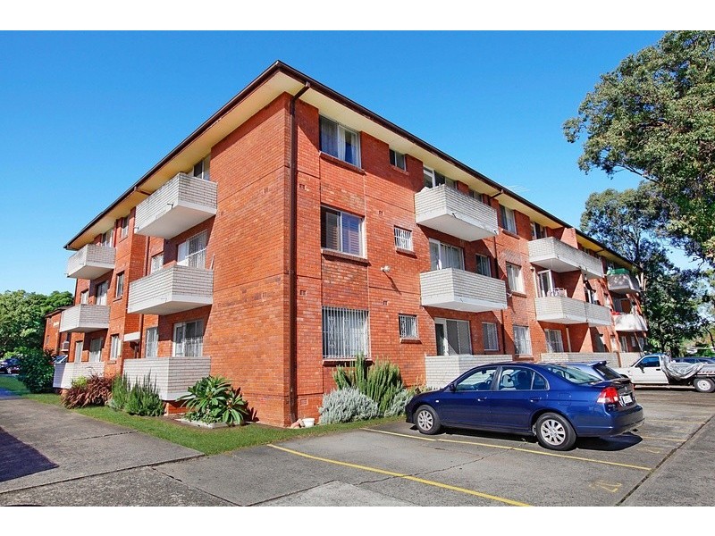 4/ 190 Sandal Crescent, Carramar NSW 2163