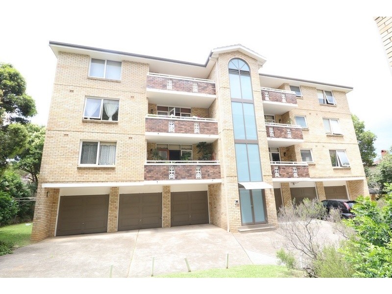 16/49 Grosvenor Crescent, Summer Hill NSW 2130