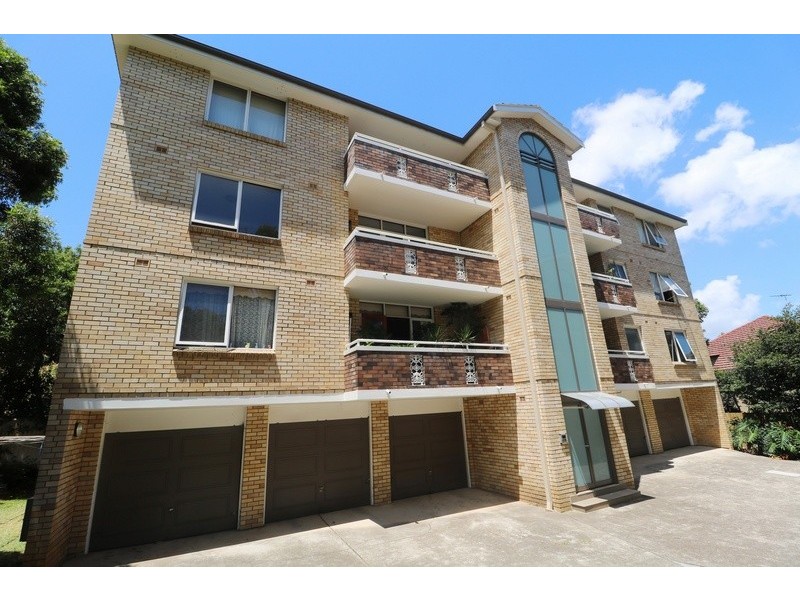 16/49 Grosvenor Crescent, Summer Hill NSW 2130