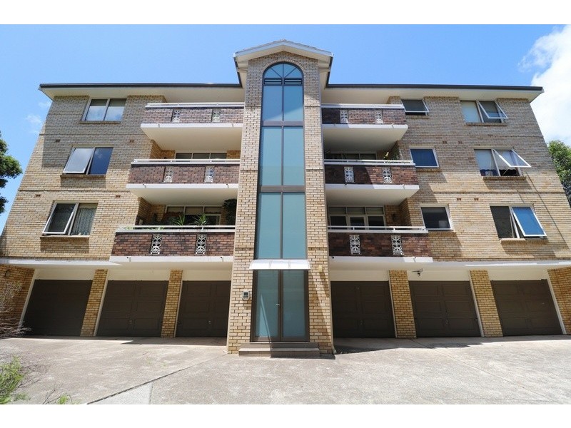 16/49 Grosvenor Crescent, Summer Hill NSW 2130