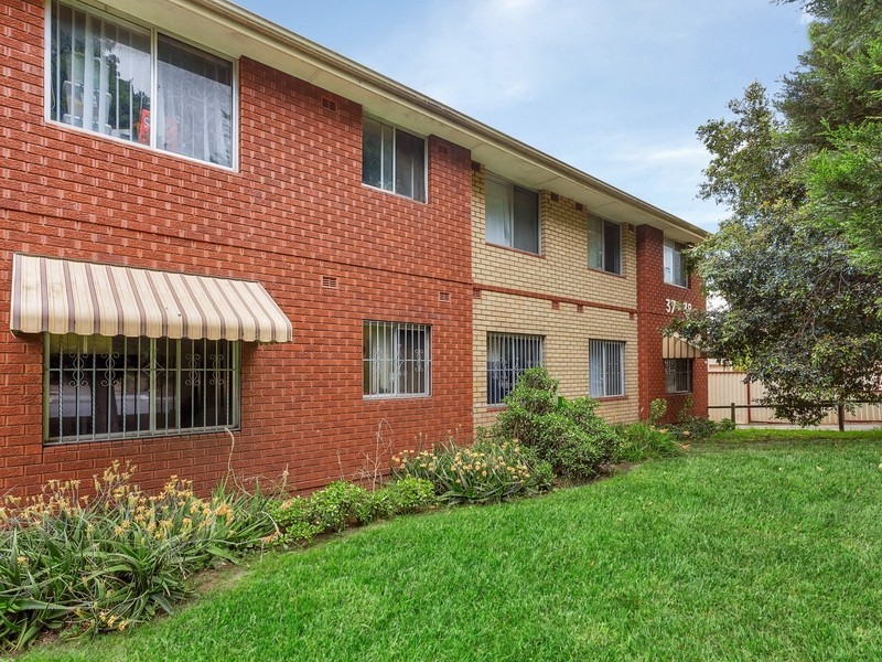 19/37-39 Loch Street, Campsie NSW 2194
