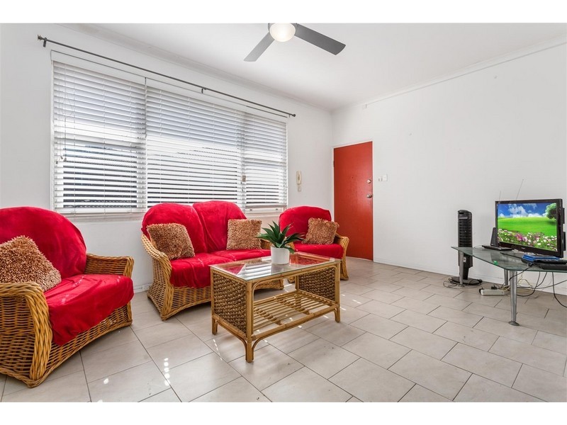 8/22 Unara Street, Campsie NSW 2194
