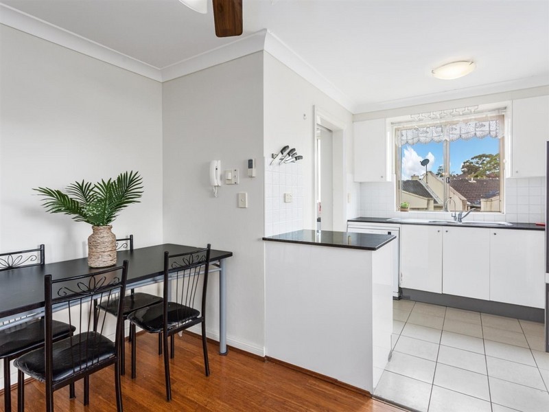 20/98 Chandos Street, Ashfield NSW 2131