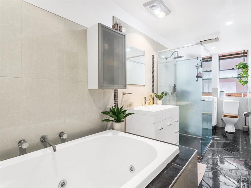 25/76 Orpington Street, Ashfield NSW 2131