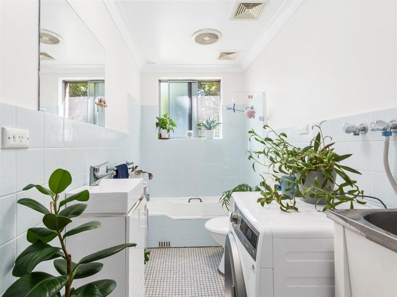 2/421 Liverpool Road, Ashfield NSW 2131