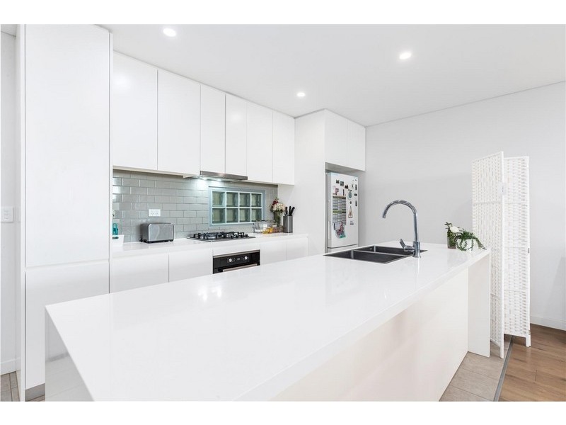 Unit 14/884 Canterbury Road, Roselands NSW 2196