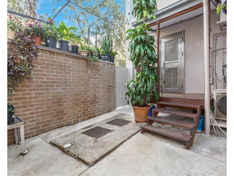 162 Henderson Road, Alexandria NSW 2015