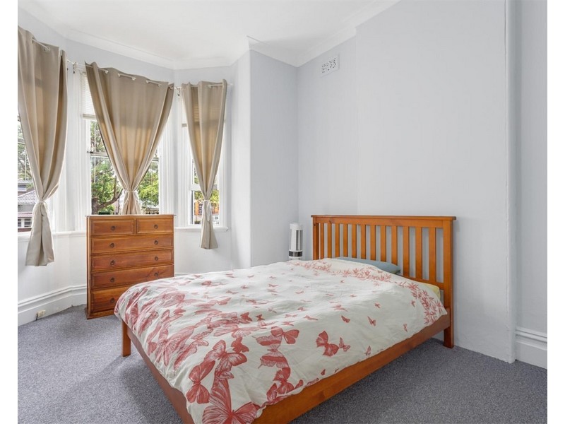 25 Hugh Street, Ashfield NSW 2131