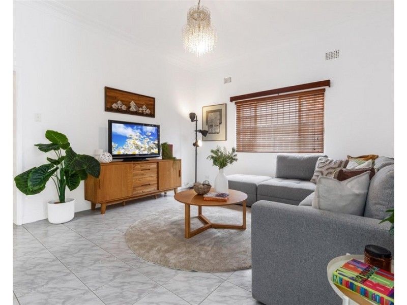 76 Park Avenue, Ashfield NSW 2131