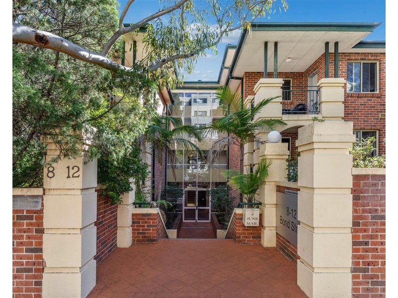 22/8-12 Bond Street, Hurstville NSW 2220