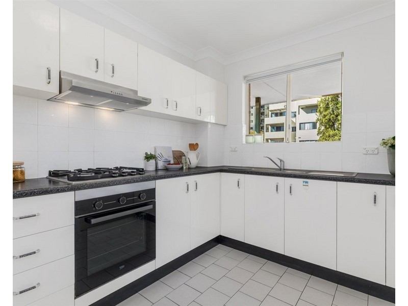 22/8-12 Bond Street, Hurstville NSW 2220