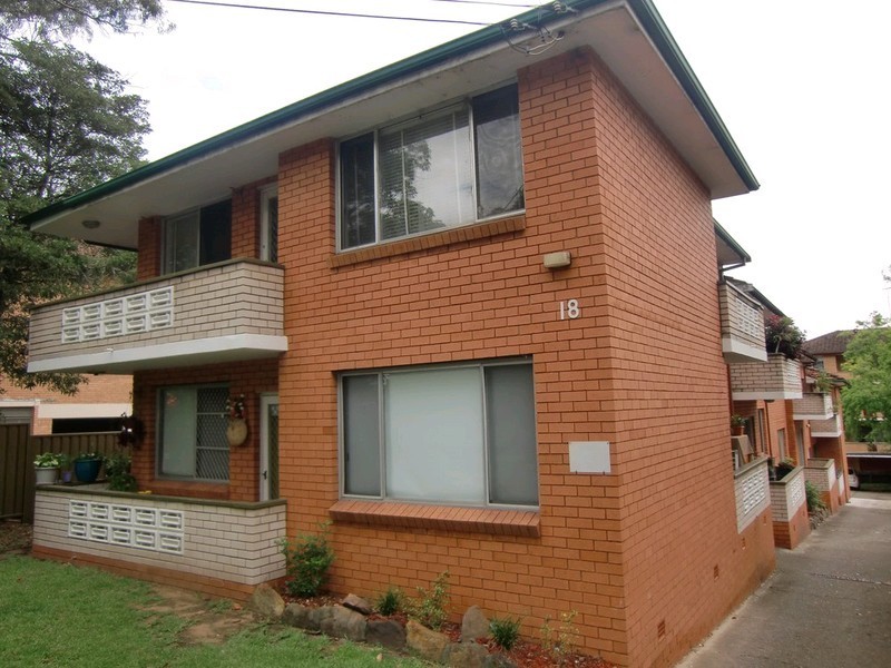 4/18 Minter Street, Canterbury NSW 2193