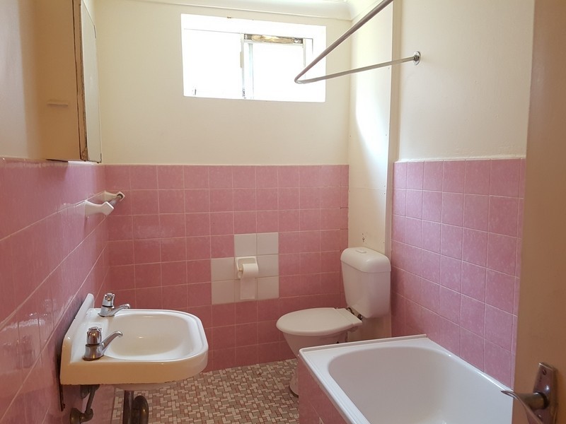 2/ 6 The Broadway, Punchbowl NSW 2196