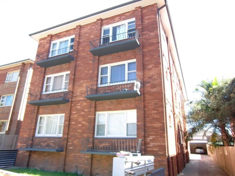 2/63 Albert Crescent, Burwood NSW 2134