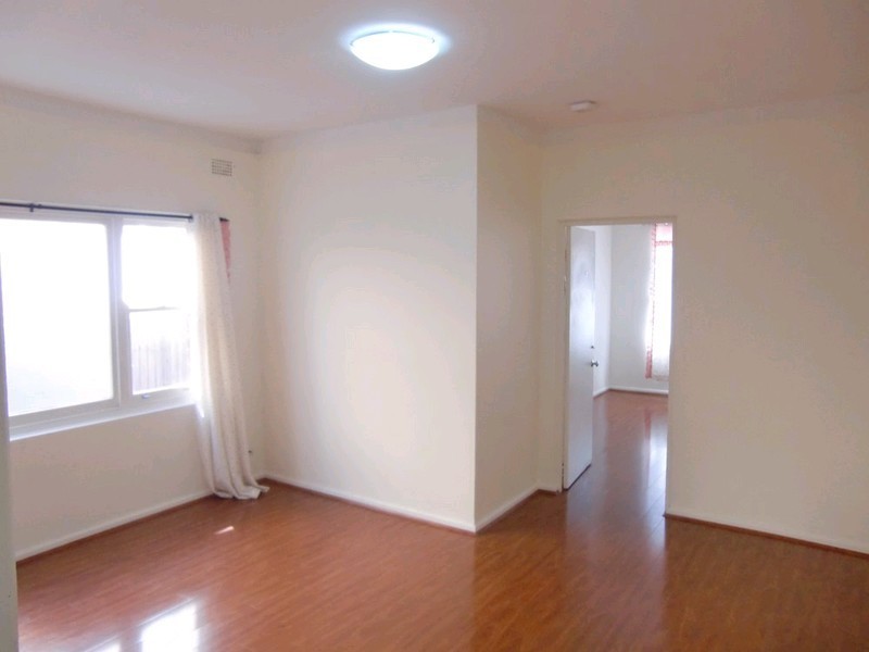 2/63 Albert Crescent, Burwood NSW 2134