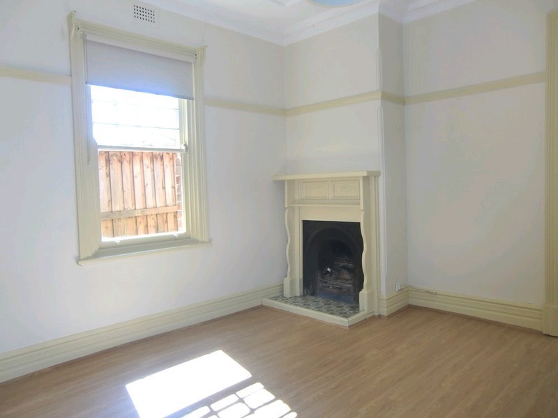 1/20 Duntroon Street, Hurlstone Park NSW 2193