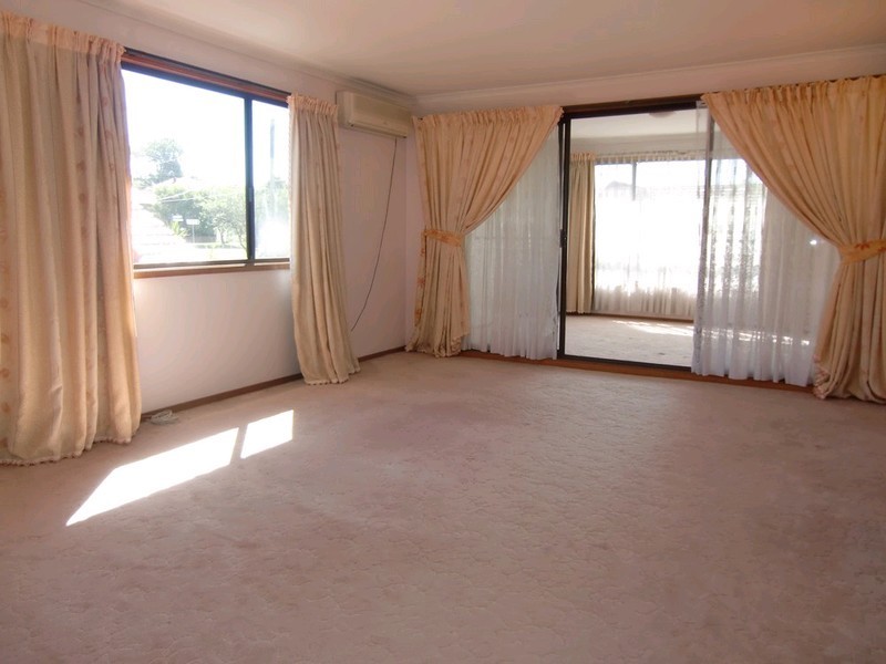 44 Poole Street, Kingsgrove NSW 2208