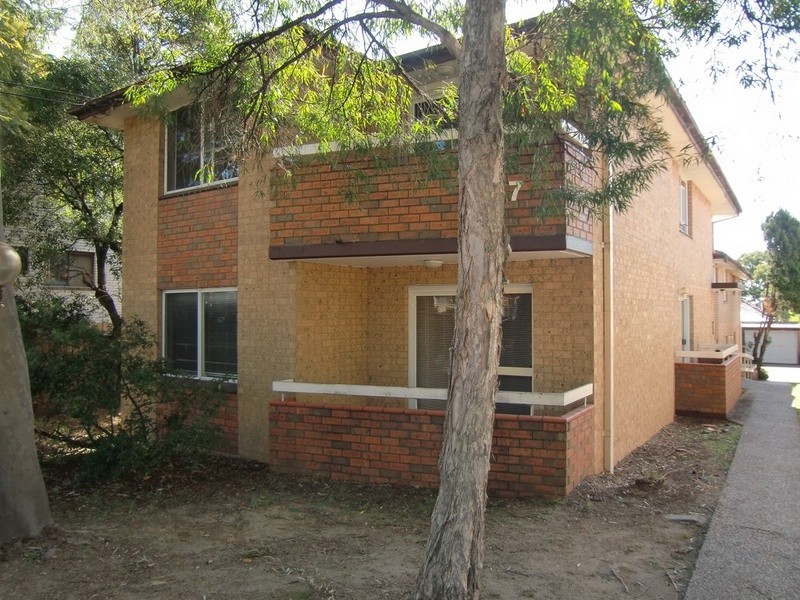 1/ 7 Brunswick Parade, Ashfield NSW 2131