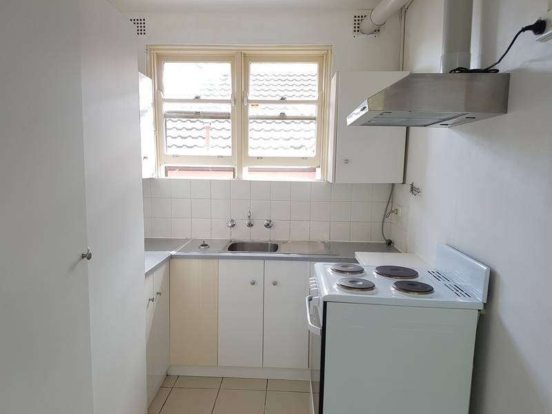 8/ 42 Robert Street, Ashfield NSW 2131