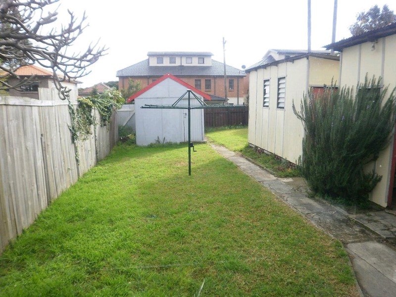 123 Park Avenue, Ashfield NSW 2131