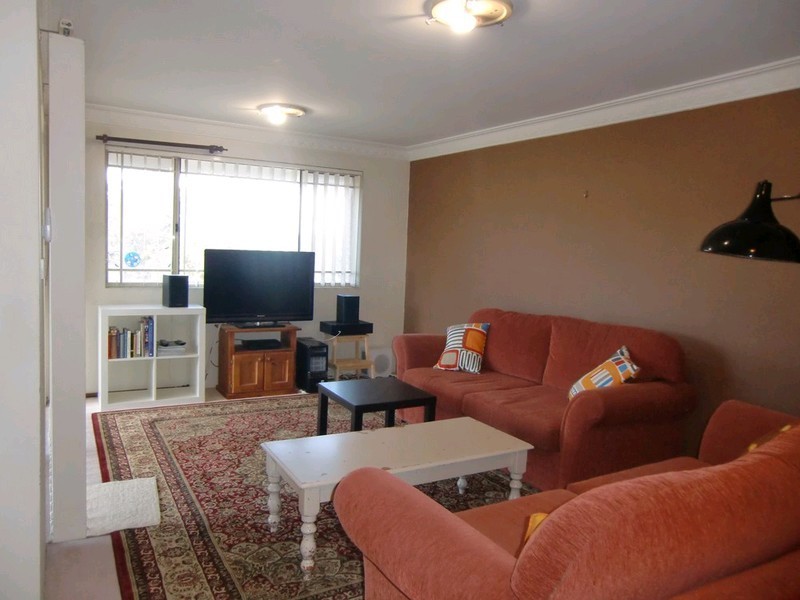 13/6 Grosvenor Street, Croydon NSW 2132