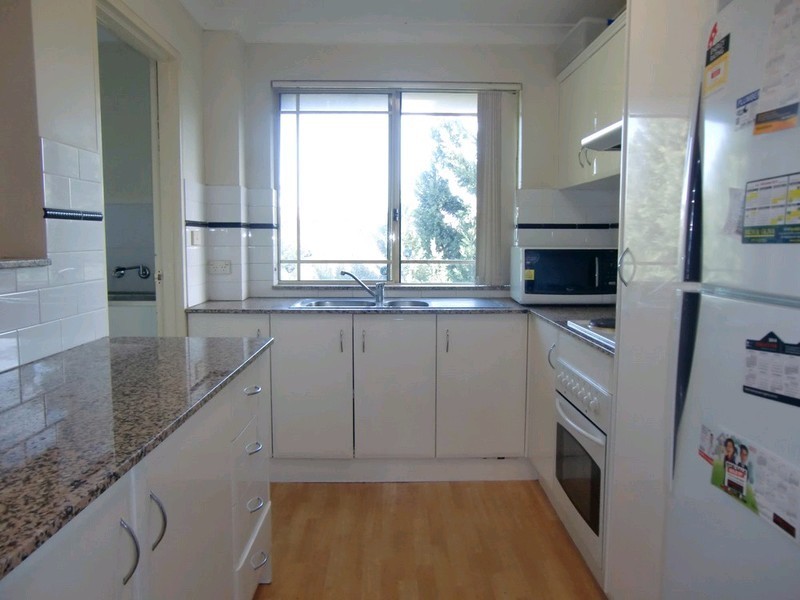 13/6 Grosvenor Street, Croydon NSW 2132