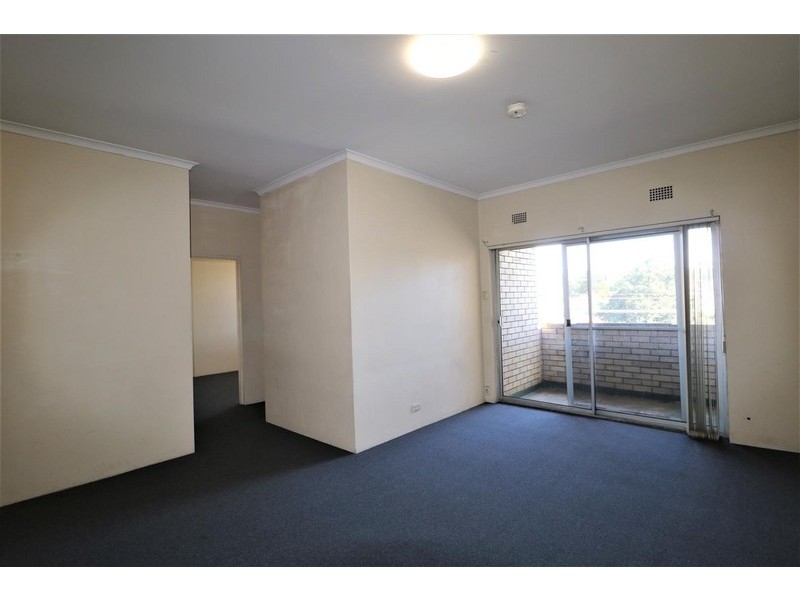 9/ 278 King Georges Road, Roselands NSW 2196