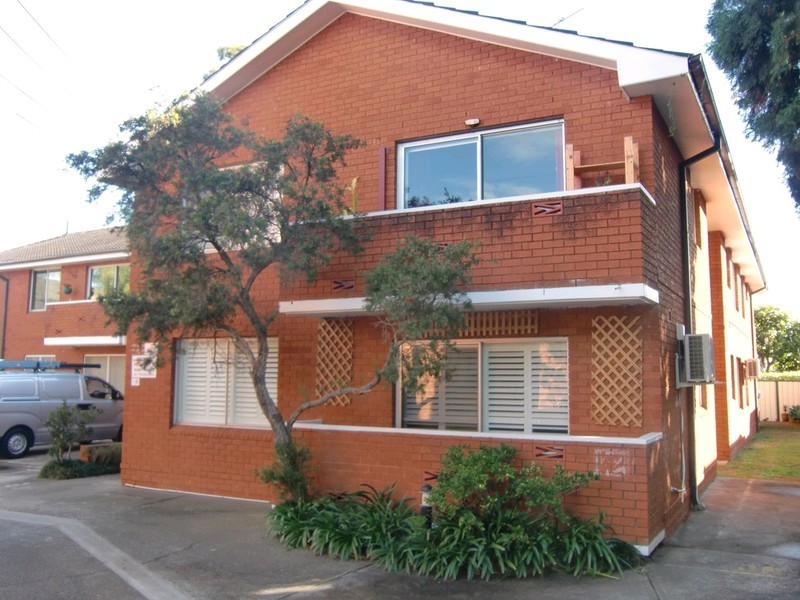 1/22 Morris Avenue, Croydon Park NSW 2133