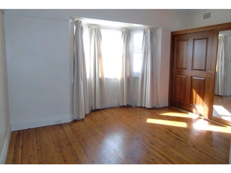 9A Dibbs Street, Canterbury NSW 2193