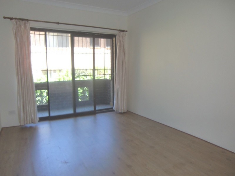 8/ 3-5 The Avenue, Ashfield NSW 2131