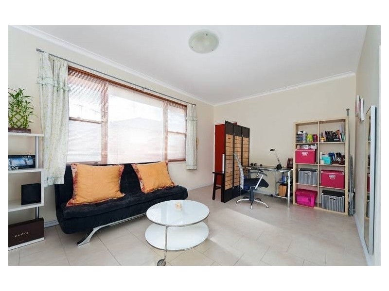 8/22 Unara Street, Campsie NSW 2194