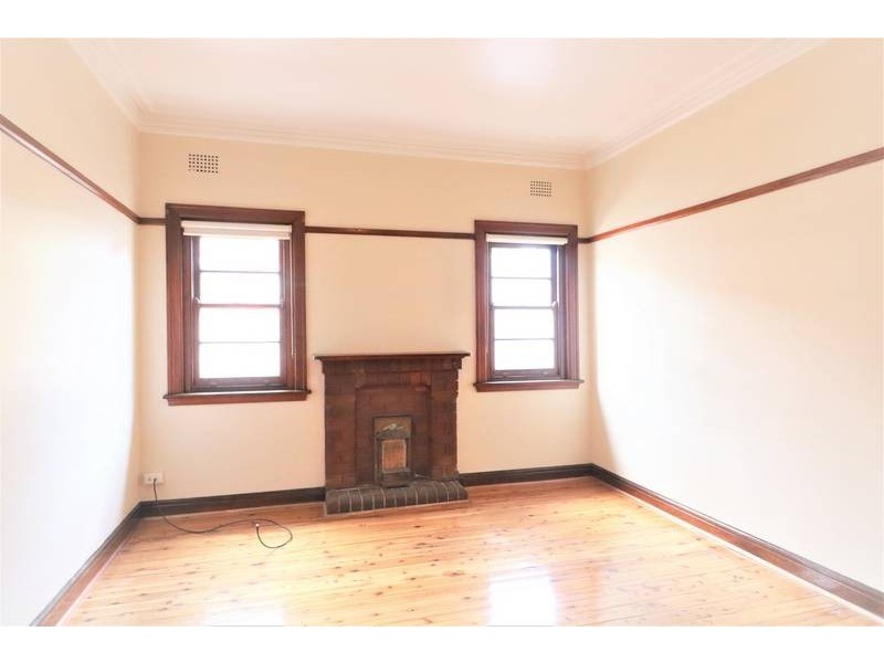 2/ 157 Norton Street, Ashfield NSW 2131