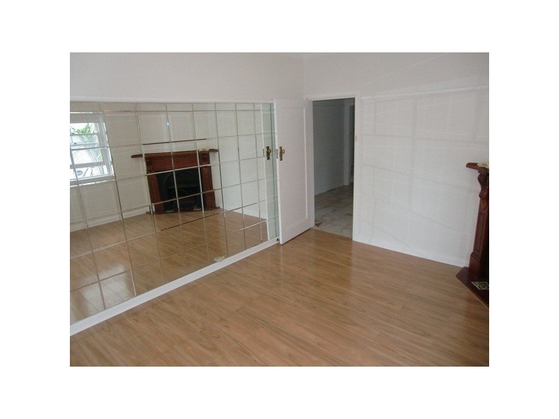 2/12 Murrell Street, Ashfield NSW 2131