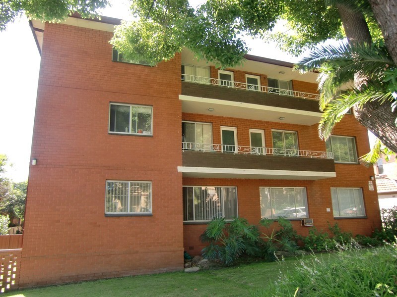 1/52 Bland Street, Ashfield NSW 2131