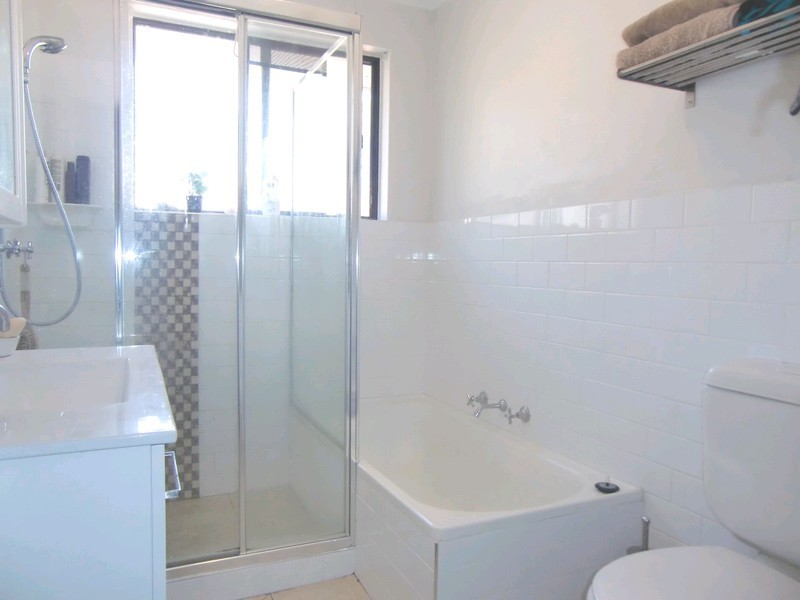 8/14 Minter Street, Canterbury NSW 2193