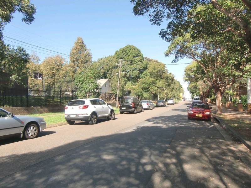 8/14 Minter Street, Canterbury NSW 2193