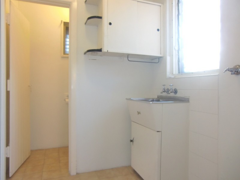 4 Noble Street, Rodd Point NSW 2046