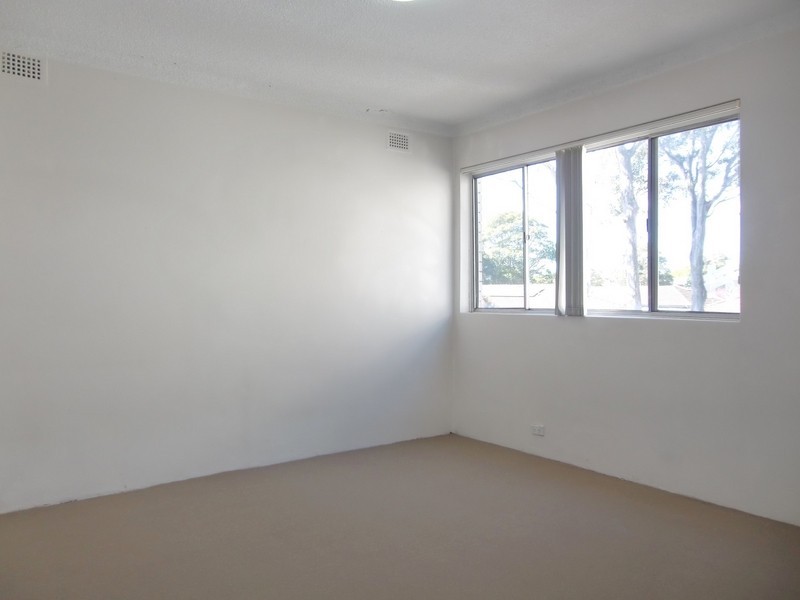 13/ 31-33 First Avenue, Campsie NSW 2194