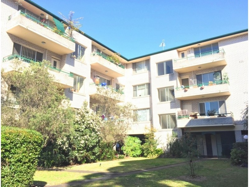 13/ 31-33 First Avenue, Campsie NSW 2194