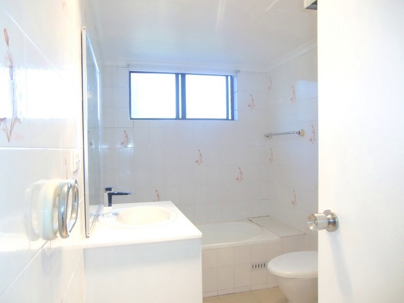 1/7-9 Jeffrey Street, Canterbury NSW 2193