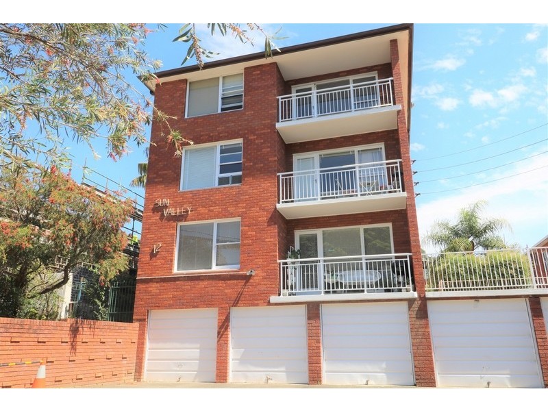 2/12 Webbs Avenue, Ashfield NSW 2131