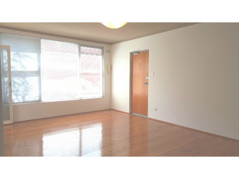 2/12 Webbs Avenue, Ashfield NSW 2131