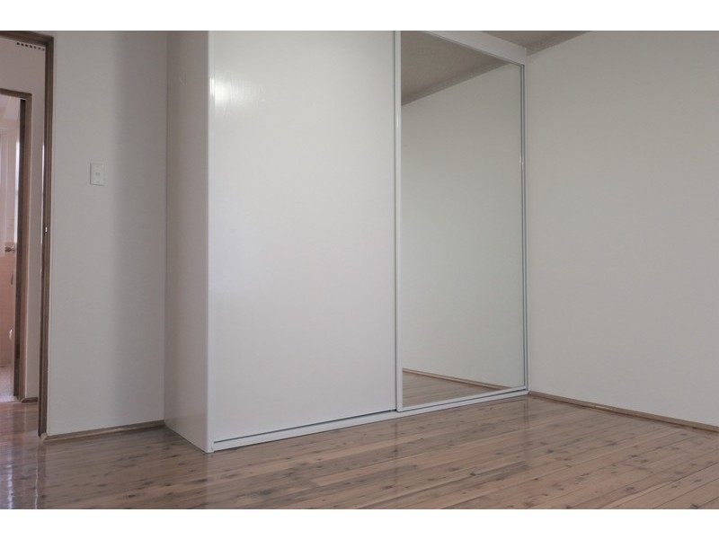 2/12 Webbs Avenue, Ashfield NSW 2131