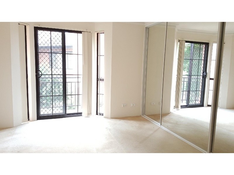 18/100 Carlton Crescent, Summer Hill NSW 2130