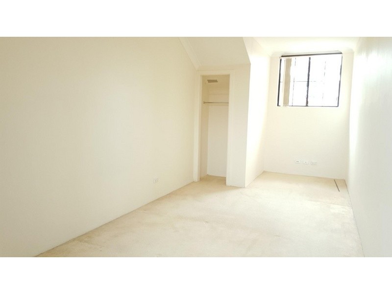 18/100 Carlton Crescent, Summer Hill NSW 2130