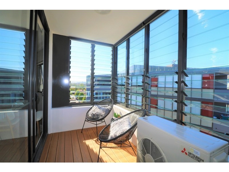 806/1 Wharf Road, Gladesville NSW 2111